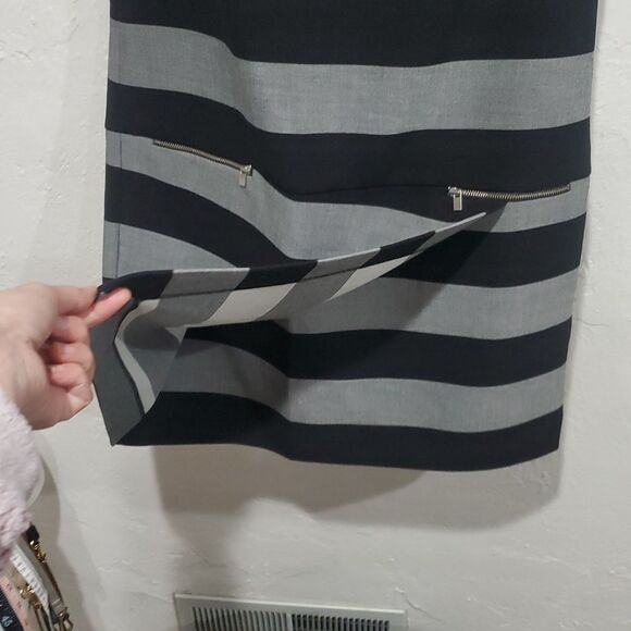 Banana Republic Rugby Striped Shift Dress with Asymmetrical Hem in Black & Grey - Picture 5 of 10